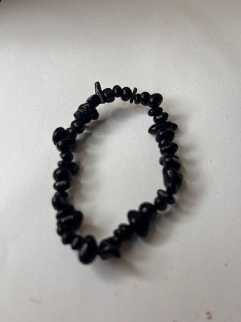 A.A Pulsera de Fragmentos Naturales - Ágata Negra (Protección y Estabilidad)