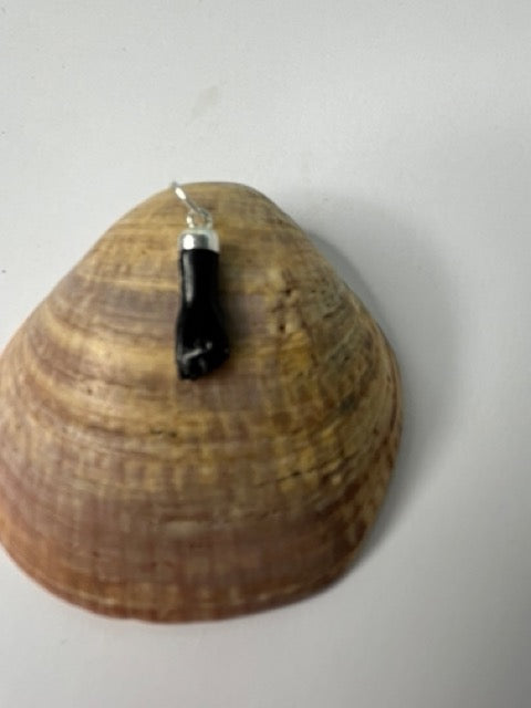 Colgante de Plata de Ley con Puño Higa (Figa) (Protección Infantil y Mal de Ojo)
