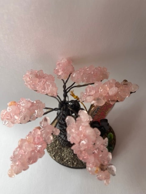 Tótem de Amor y Amistad: Palmera de Cuarzo Rosa (10 cm)